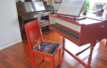 sedia rossa con seduta